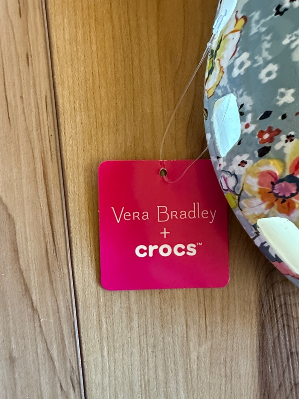 Vera Bradley x Crocs woman’s Floral Print Clogs in Light Blue - Picture 2 of 4